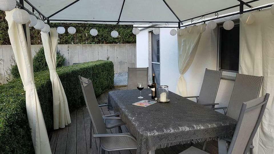 Haus Am Hang; Ferienwohnung Fernblick Stolberg  Kültér fotó